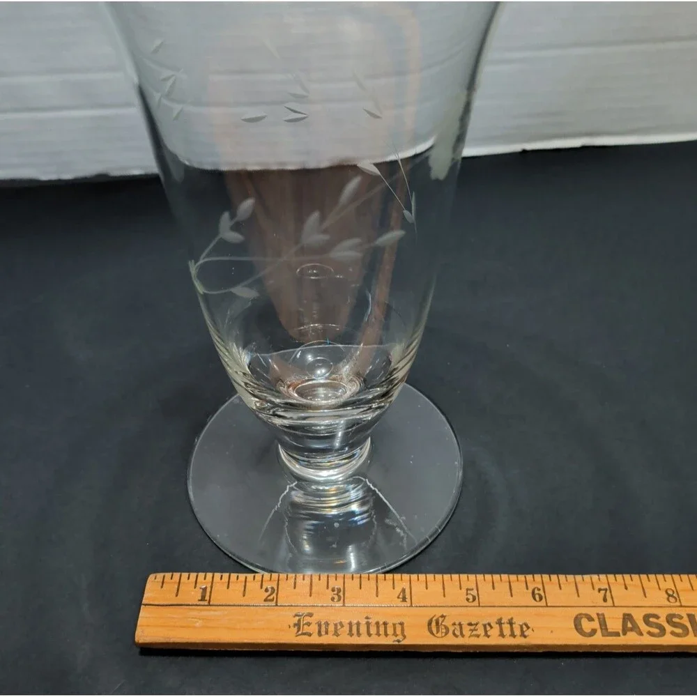 Vtg Etched Clear Glass Footed Trumpet Vase – 9